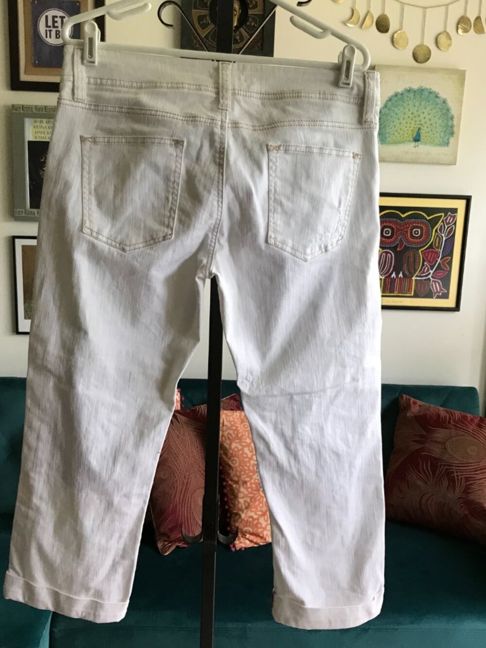 ETT:TWA size 30 Anthropologie Cropped Jeans Ivory Distressed Cropped Cuffed Hem - Picture 7 of 7